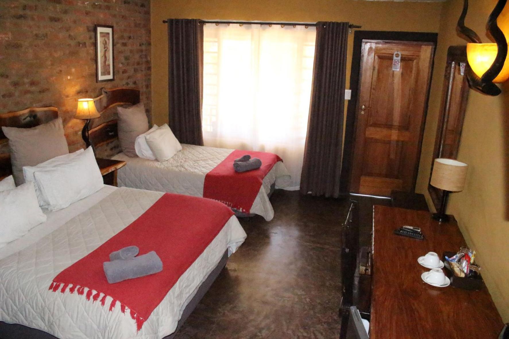 Ndlovu Lodge Pretoria-Noord Exteriör bild
