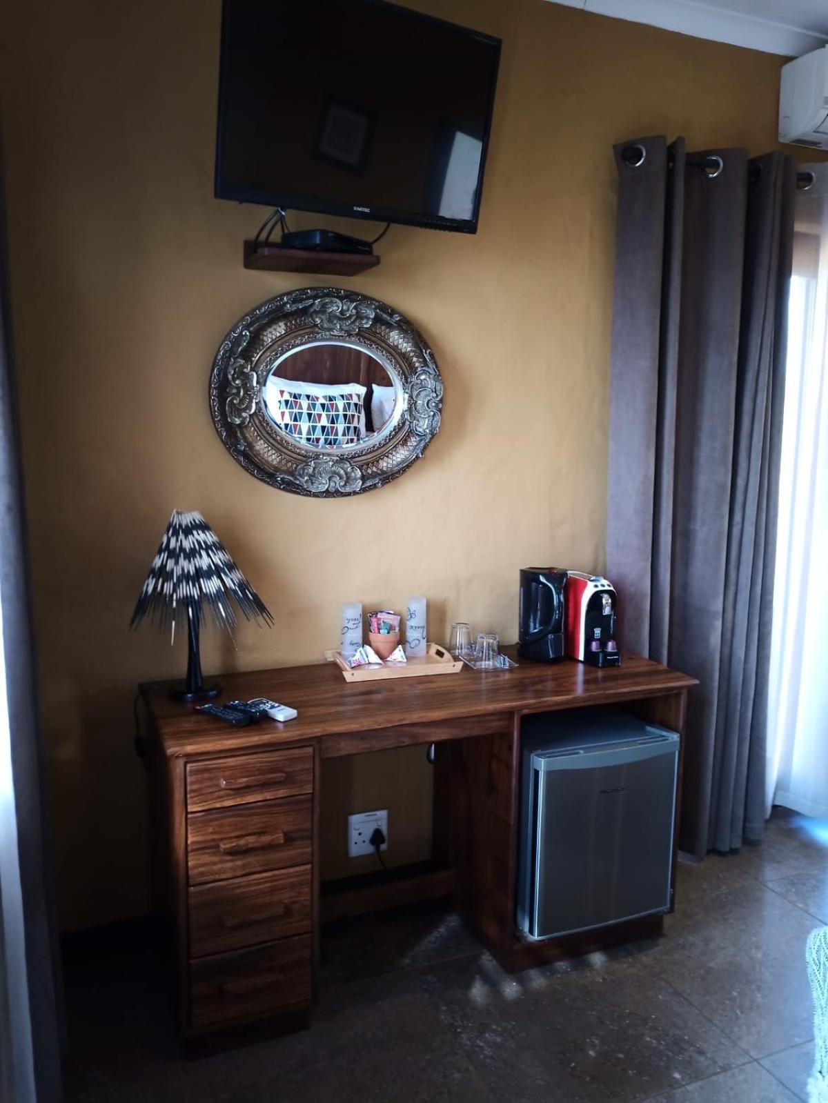 Ndlovu Lodge Pretoria-Noord Exteriör bild